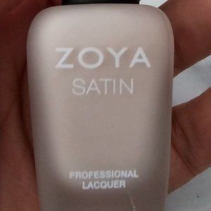ZOYA SATIN NAIL POLISH - ANA   BRAND NEW - NOT USED.